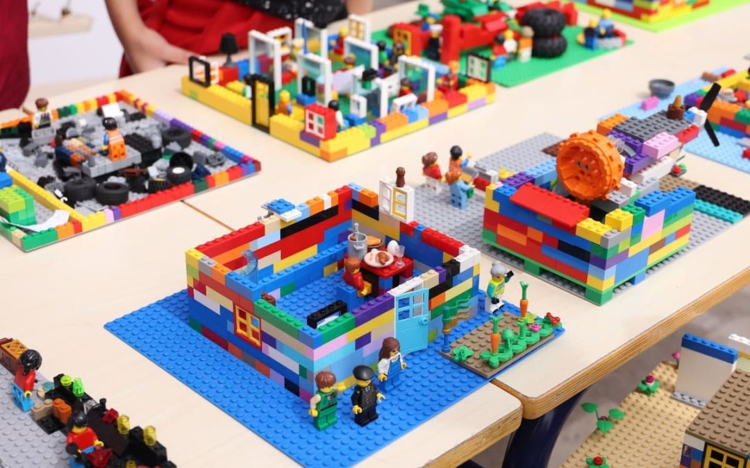 Alumnado de l’Alcora pone el foco en la sostenibilidad ambiental con maquetas Lego de ‘Construye Valores’