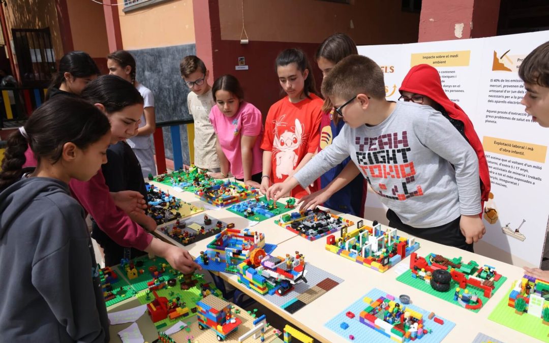 Medicusmundi acerca el consumo responsable a más de 300 escolares de Castellón a través del proyecto Construye Valores