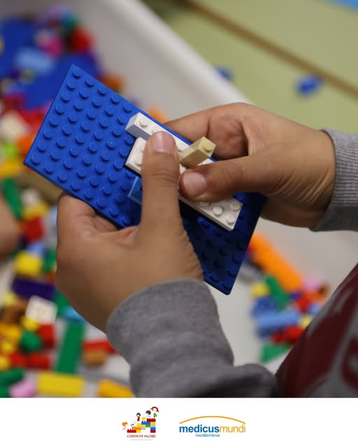 Construir per a comprendre. LEGO com a eina educativa