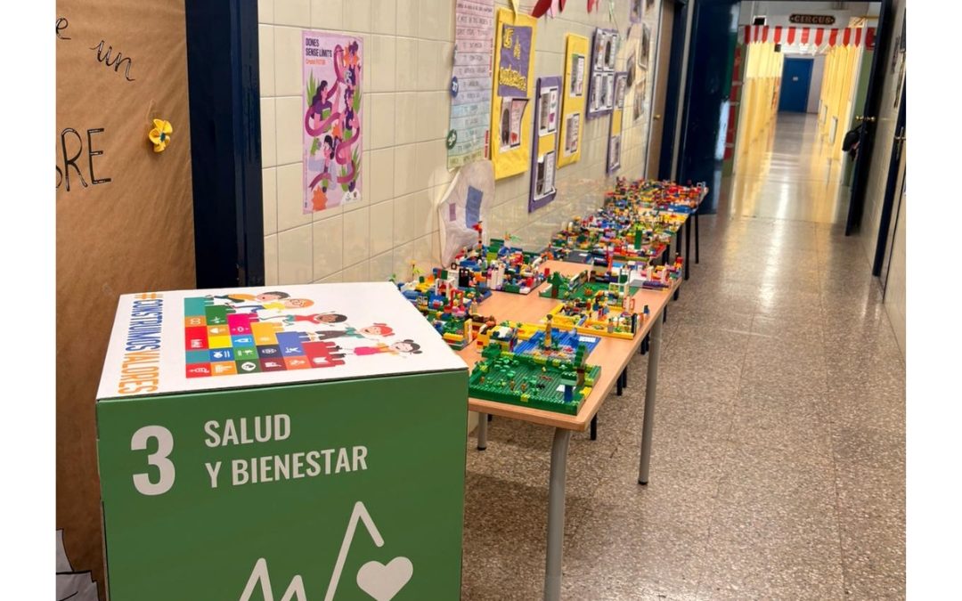 Exposición de los primeros cursos del CEIP Alfonso X El Saboi de Novelda